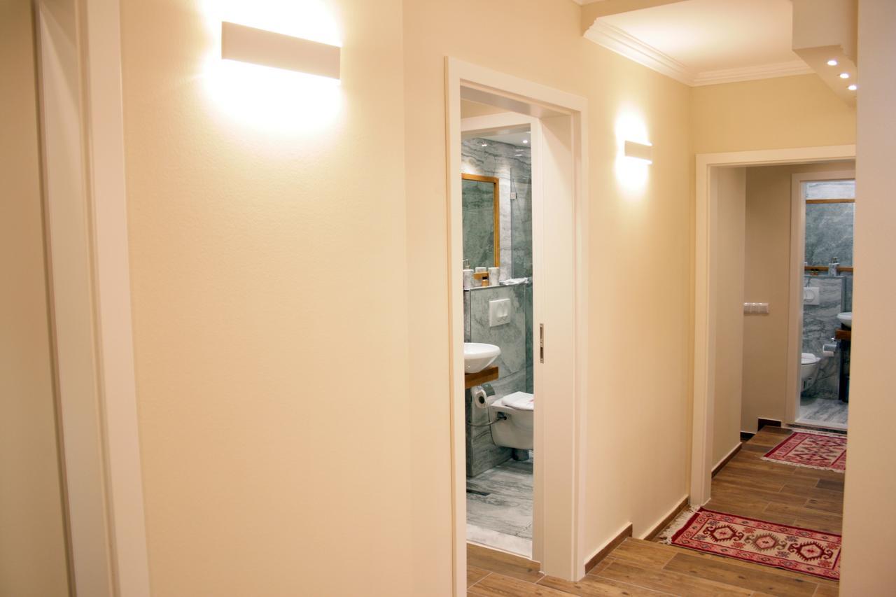 Saray Hotel Prizren Extérieur photo