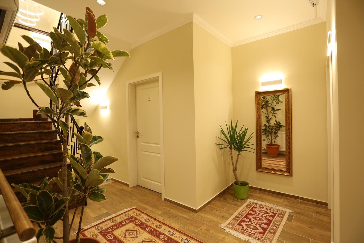 Saray Hotel Prizren Extérieur photo