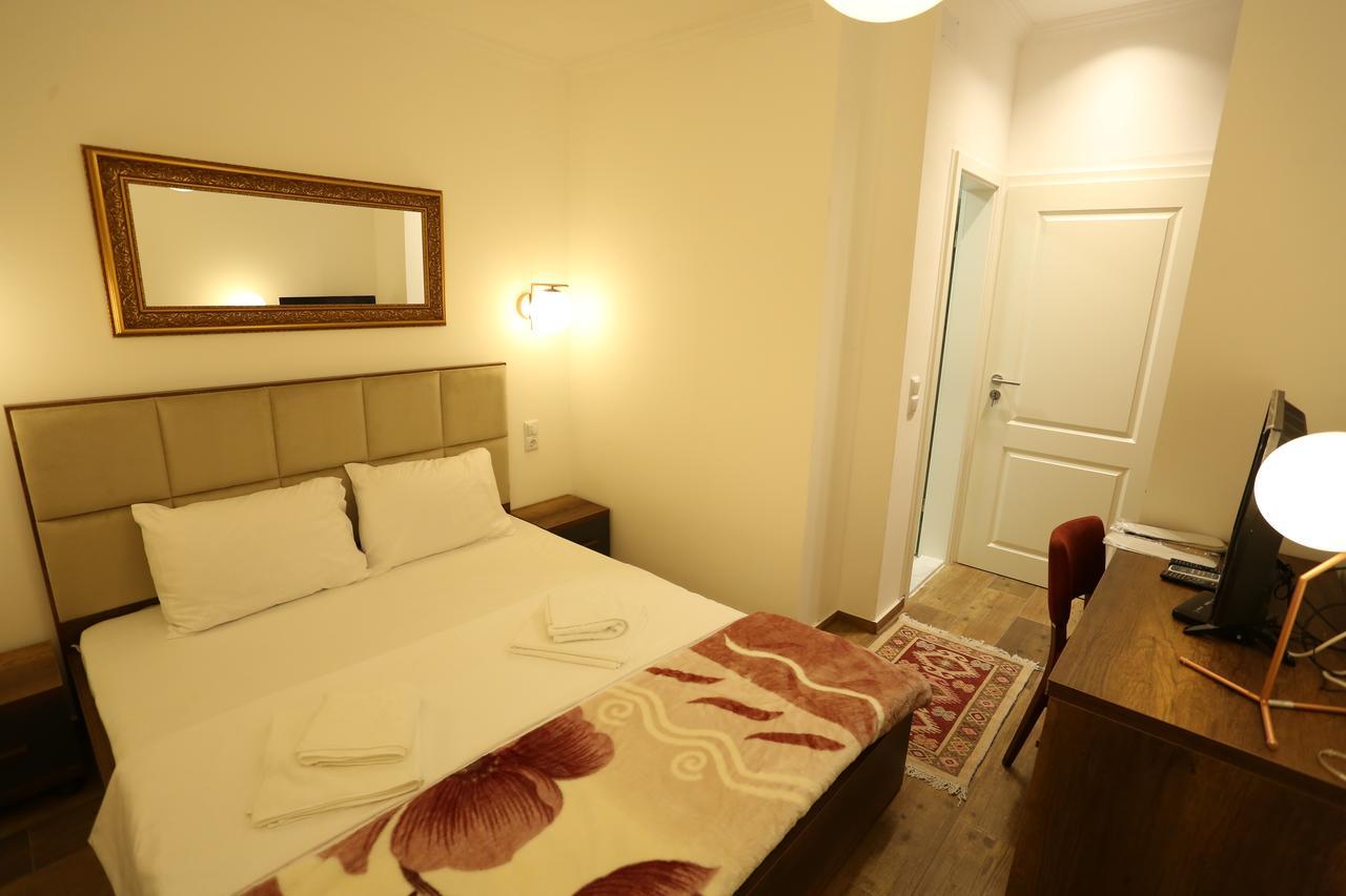 Saray Hotel Prizren Extérieur photo