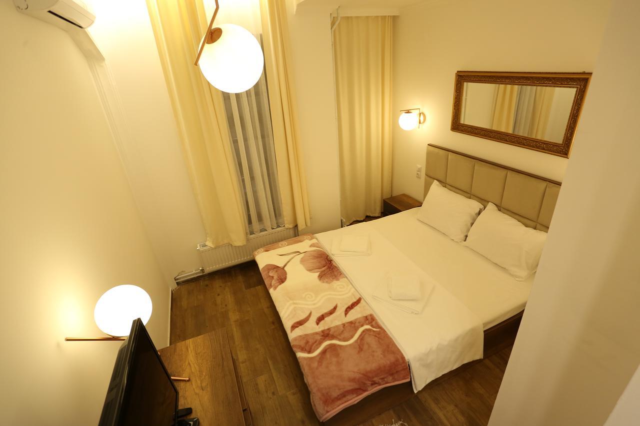 Saray Hotel Prizren Extérieur photo