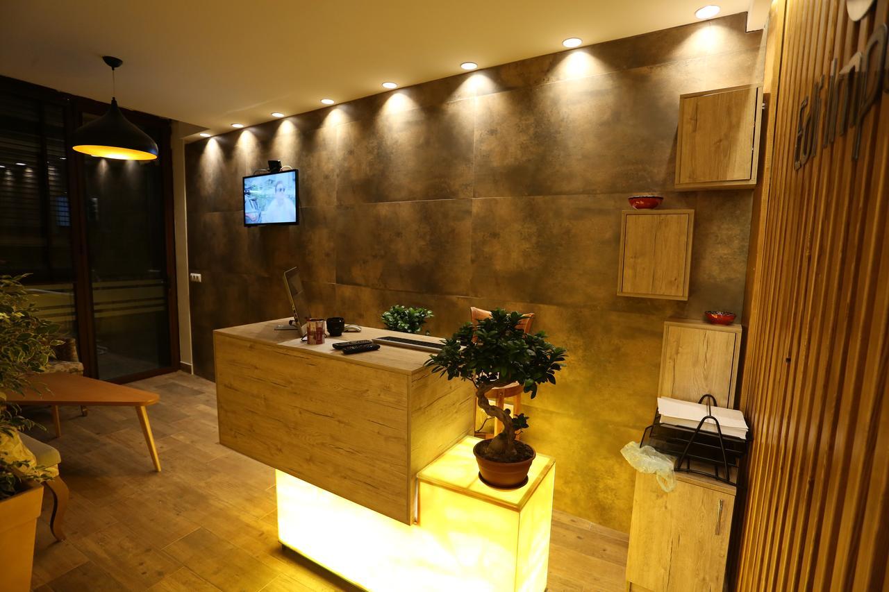 Saray Hotel Prizren Extérieur photo